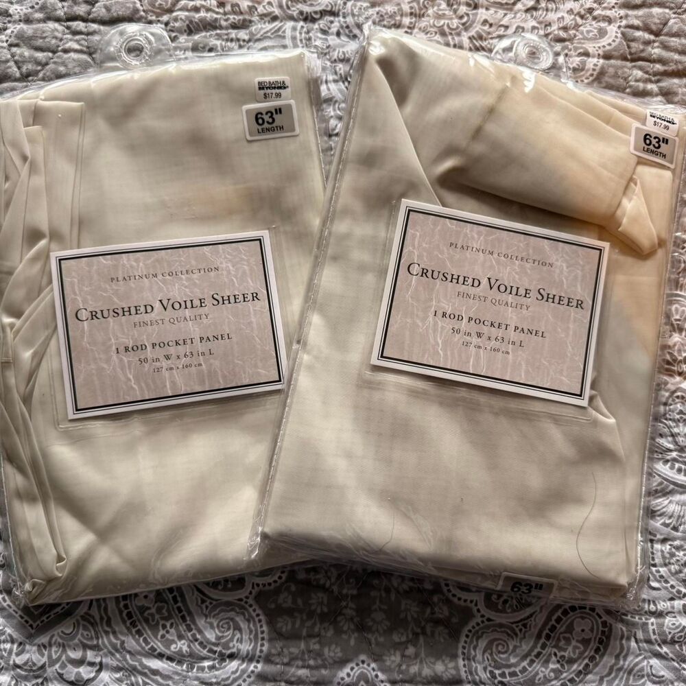 Bed Bath and Beyond Cream and White Soft-furnishings-textiles
